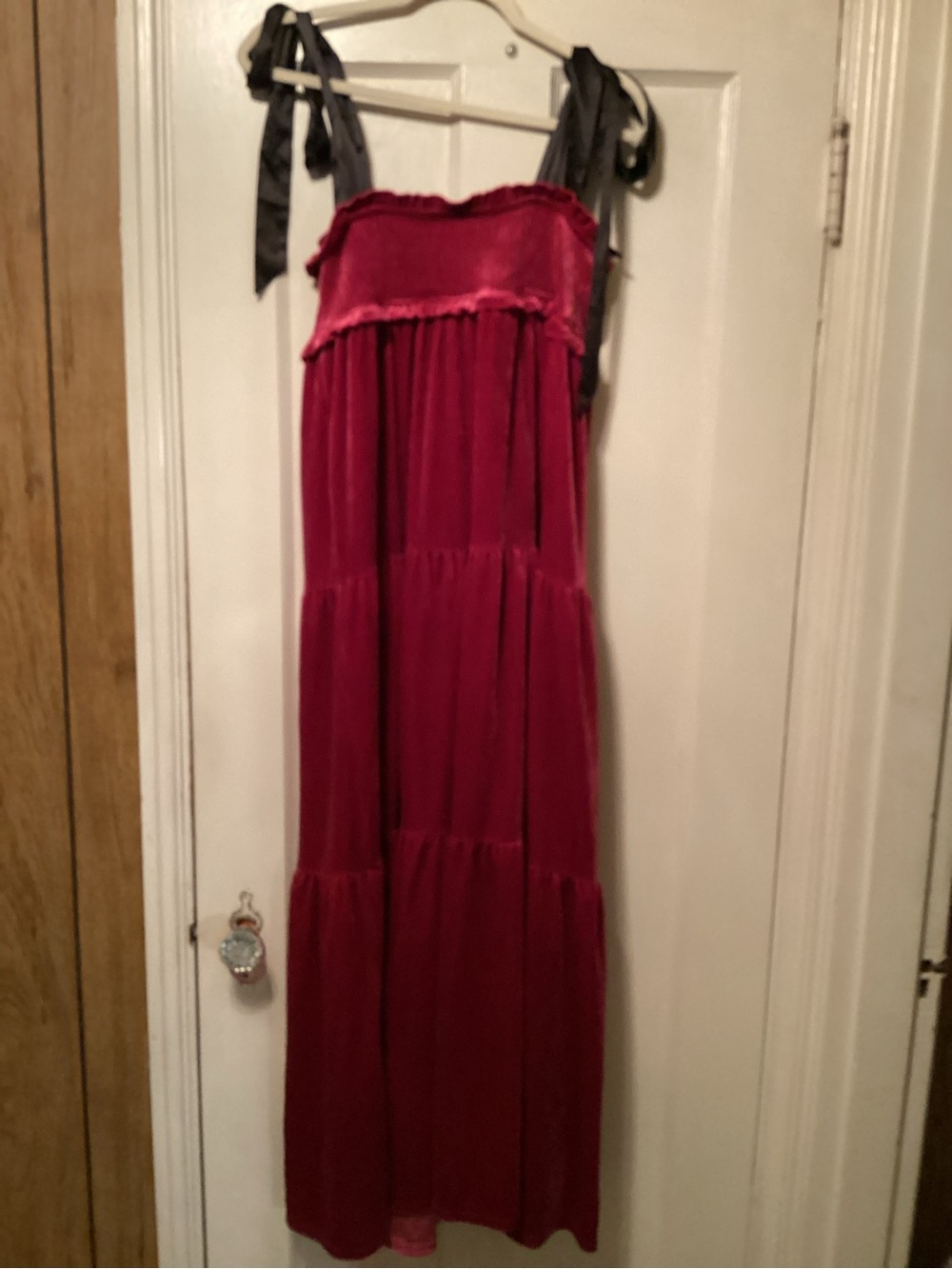 Tie-Shoulder Maxi Dress in Burgundy with Black Straps